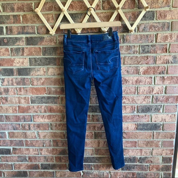 { AEO } Dark Wash Skinny Hi-Rise Jegging Jeans - Picture 5 of 9